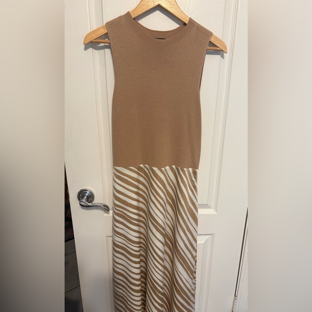 Ann Taylor Tan and Cream Sleeveless Dress